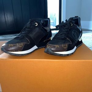 Selling my run away sneaker in black, still available in Louis Vuitton.